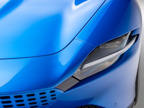 Used 2026 Ferrari Roma Spider RWD image 26