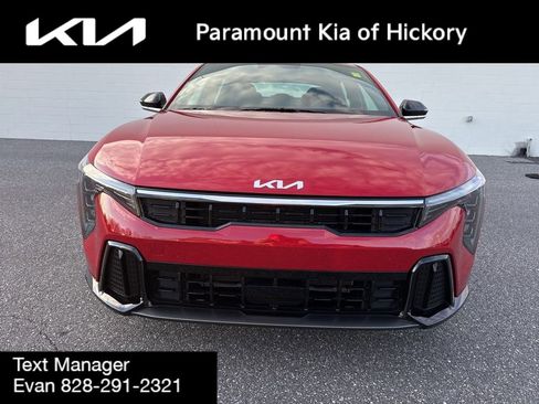 Used 2025 Kia K4 GT-Line image 2