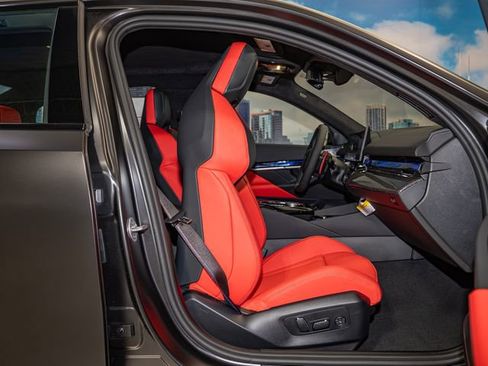 New 2026 BMW M5 w/ Carbon Package image 21