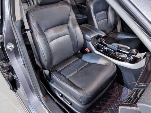 Used 2016 Honda Accord EX-L image 30