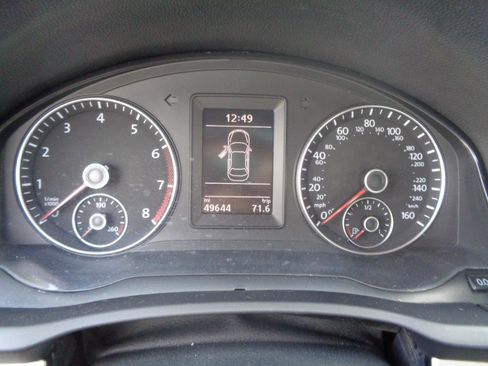 Used 2016 Volkswagen Eos Komfort image 28