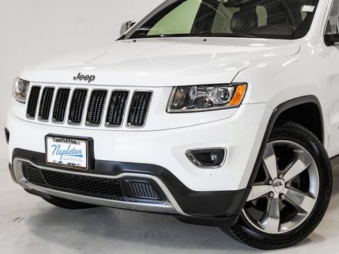 Used 2015 Jeep Grand Cherokee Limited w/ Trailer Tow Group IV AWD/4WD image 2