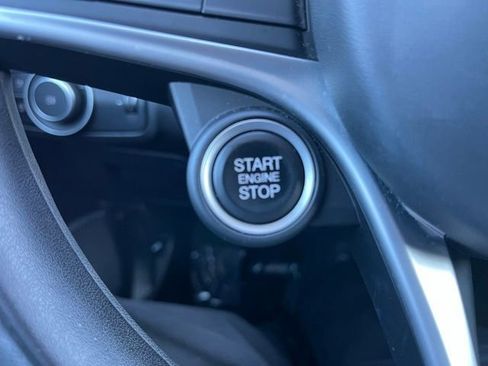 Used 2017 Alfa Romeo Giulia Ti image 18