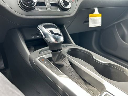 New 2026 Buick Envista Preferred image 37