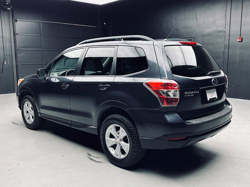 Used 2014 Subaru Forester 2.5i Premium w/ All-Weather Package AWD/4WD image 4