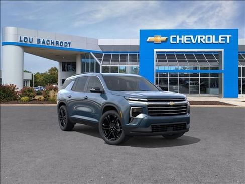 New 2026 Chevrolet Traverse LT AWD/4WD image 1