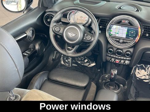 Used 2020 MINI Cooper S image 10