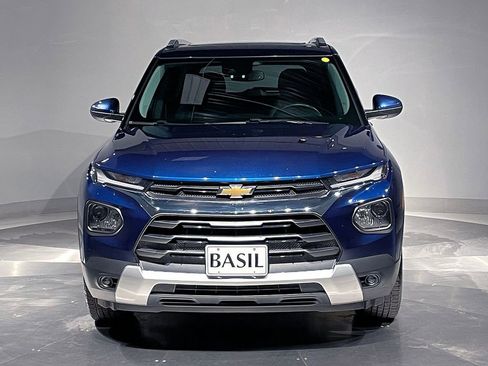 Used 2022 Chevrolet TrailBlazer LT w/ Sun and Liftgate Package AWD/4WD image 8