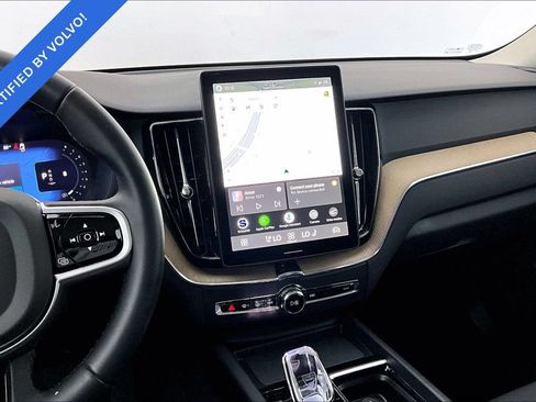 Certified 2026 Volvo XC60 B5 Plus AWD/4WD image 7