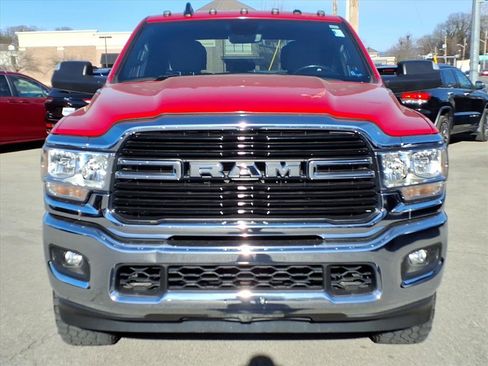 Used 2021 RAM 2500 Big Horn w/ Level 1 Equipment Group image 9
