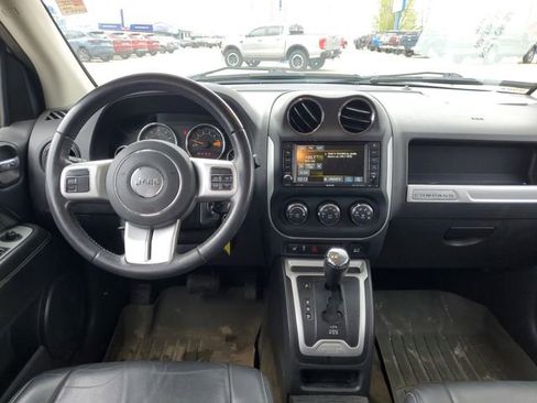 Used 2016 Jeep Compass High Altitude AWD/4WD image 9