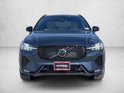 New 2026 Volvo XC60 B5 Plus w/ Protection Package Premier AWD/4WD image 6