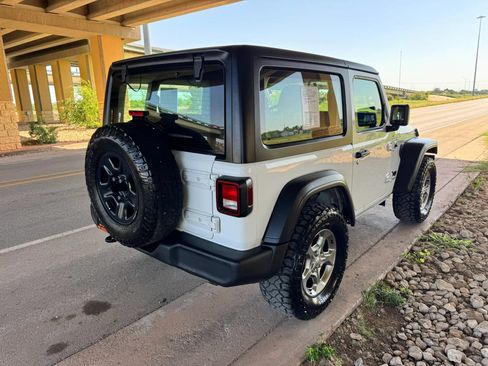 Used 2023 Jeep Wrangler Sport AWD/4WD image 3