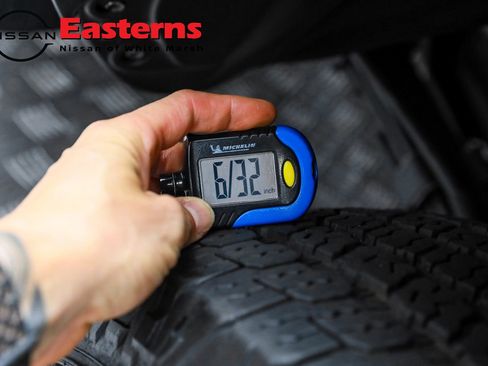 Used 2022 Toyota Tacoma TRD Off-Road w/ Black Out Package (TMS) image 43