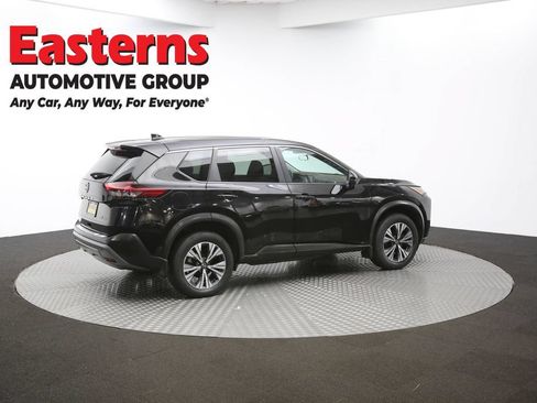 Used 2022 Nissan Rogue SV AWD/4WD image 35