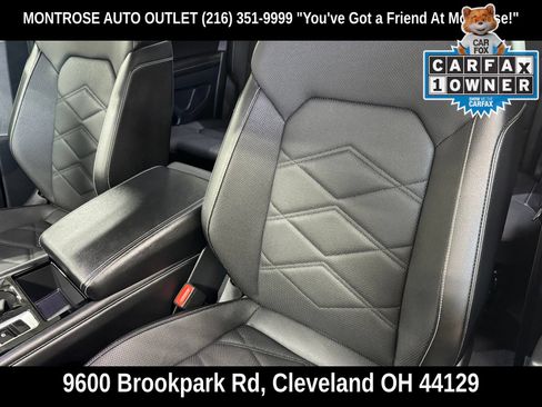 Used 2024 Volkswagen Atlas SE AWD/4WD image 31