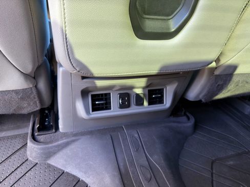 Used 2020 Chevrolet Silverado 1500 LT w/ All-Star Edition image 16