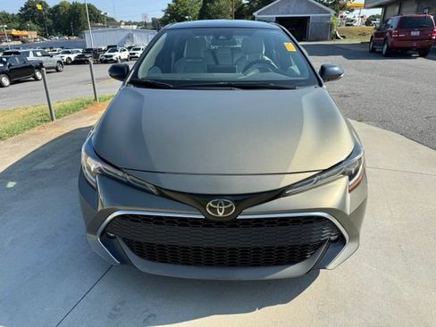 Used 2020 Toyota Corolla XSE FWD image 3