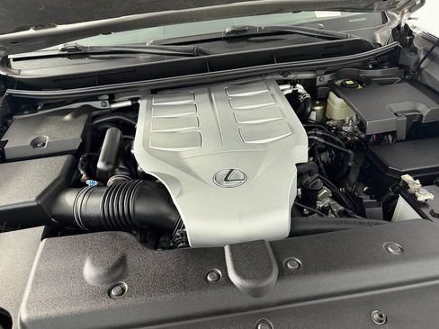 Used 2022 Lexus GX 460 Luxury w/ Sport Design Package image 34