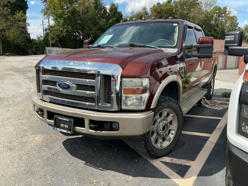 Used 2008 Ford F250 Lariat AWD/4WD image 2