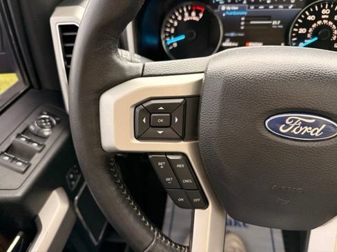 Used 2020 Ford F150 Lariat w/ Equipment Group 502A Luxury AWD/4WD image 26