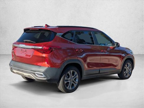 Used 2022 Kia Seltos S image 5