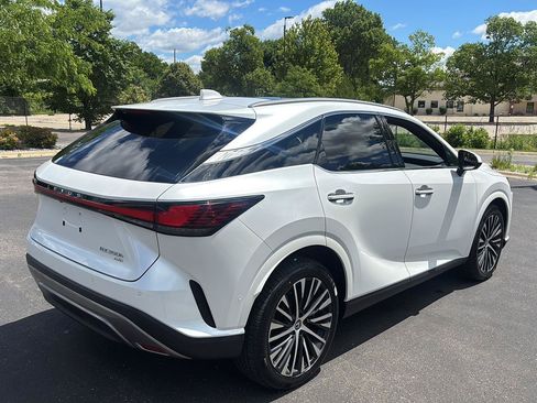 Used 2023 Lexus RX 350 w/ Cold Area Package AWD/4WD image 10
