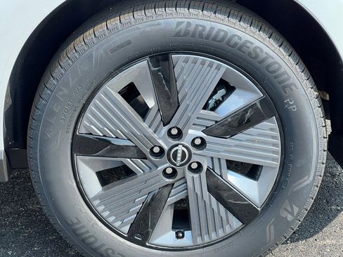 New 2025 Nissan Murano SL image 6