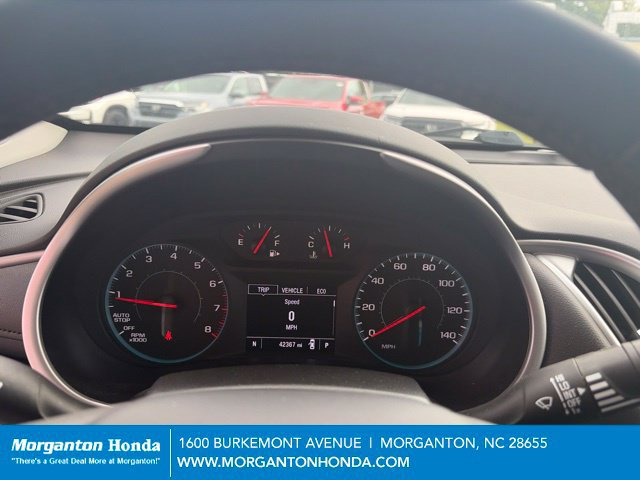 Used 2022 Chevrolet Malibu LT w/ Leather Package FWD image 19