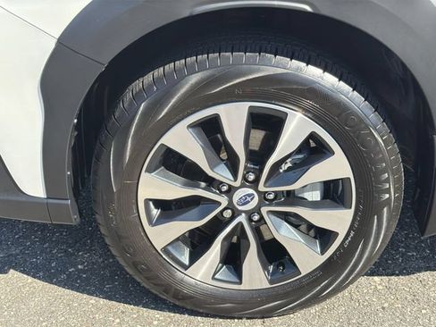 Certified 2025 Subaru Outback Limited w/ Popular Package #2 AWD/4WD image 12