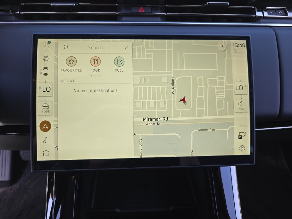 New 2027 Land Rover Range Rover Sport SE AWD/4WD image 23