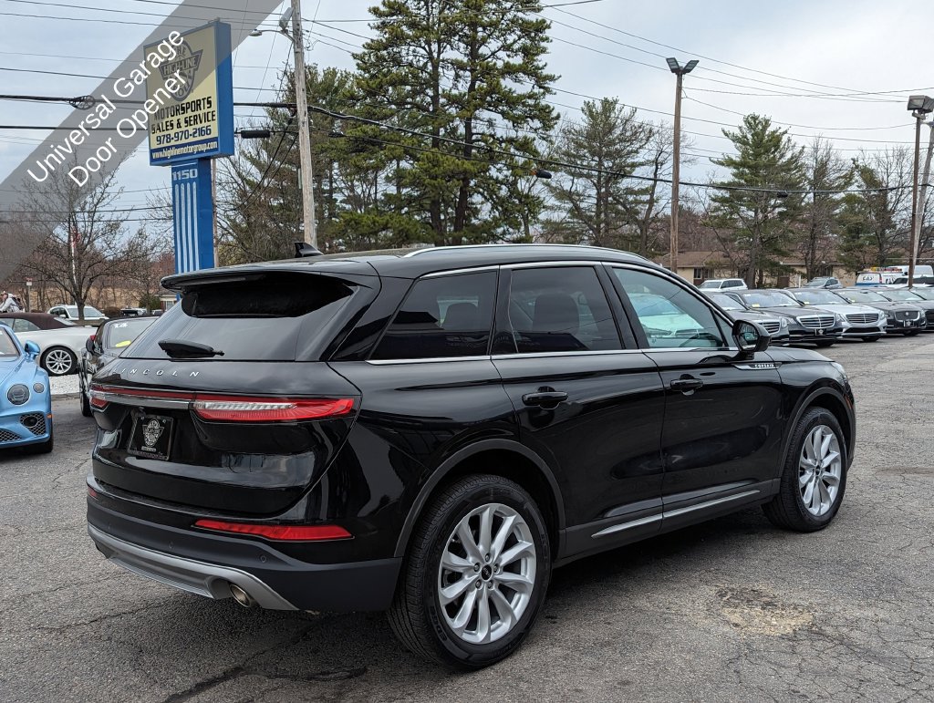Used 2020 Lincoln Corsair AWD w/ Premium Package image 9