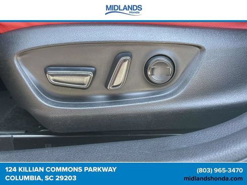 Used 2021 Toyota Camry XSE FWD image 14