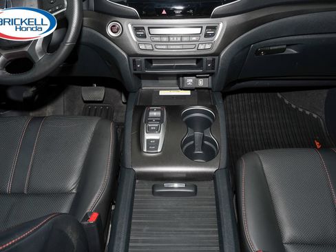 Used 2023 Honda Passport TrailSport image 28