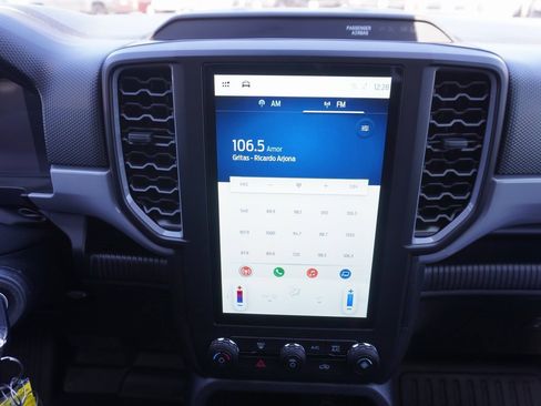 Used 2024 Ford Ranger XL image 13