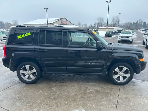 Used 2017 Jeep Patriot High Altitude image 4