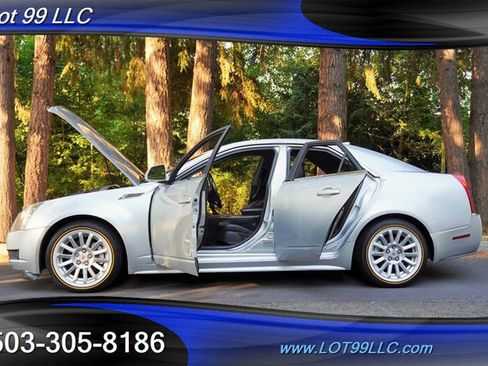 Used 2010 Cadillac CTS Sedan RWD image 25