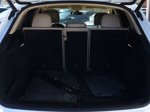 Used 2019 Audi Q5 Premium Plus w/ Premium Plus Package image 24