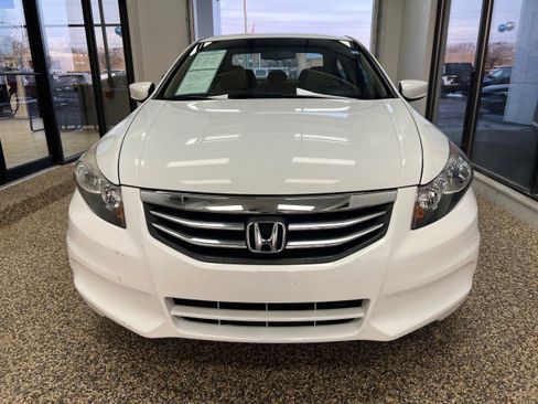 Used 2011 Honda Accord EX-L image 6