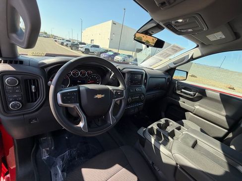 Used 2021 Chevrolet Silverado 1500 Custom w/ Safety Confidence Package image 12
