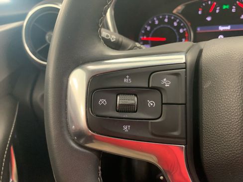 Used 2024 Chevrolet Blazer LT FWD image 26