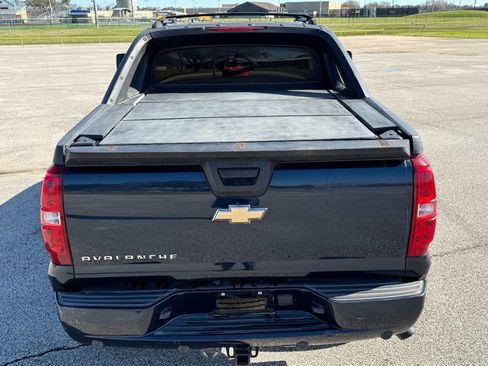 Used 2007 Chevrolet Avalanche LT w/ LT Preferred Equipment Group image 6