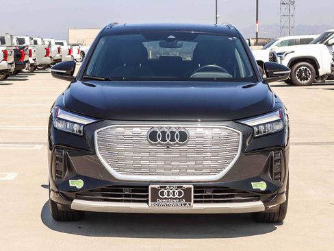 Used 2023 Audi Q4 e-tron Premium w/ Premium Plus RWD image 2