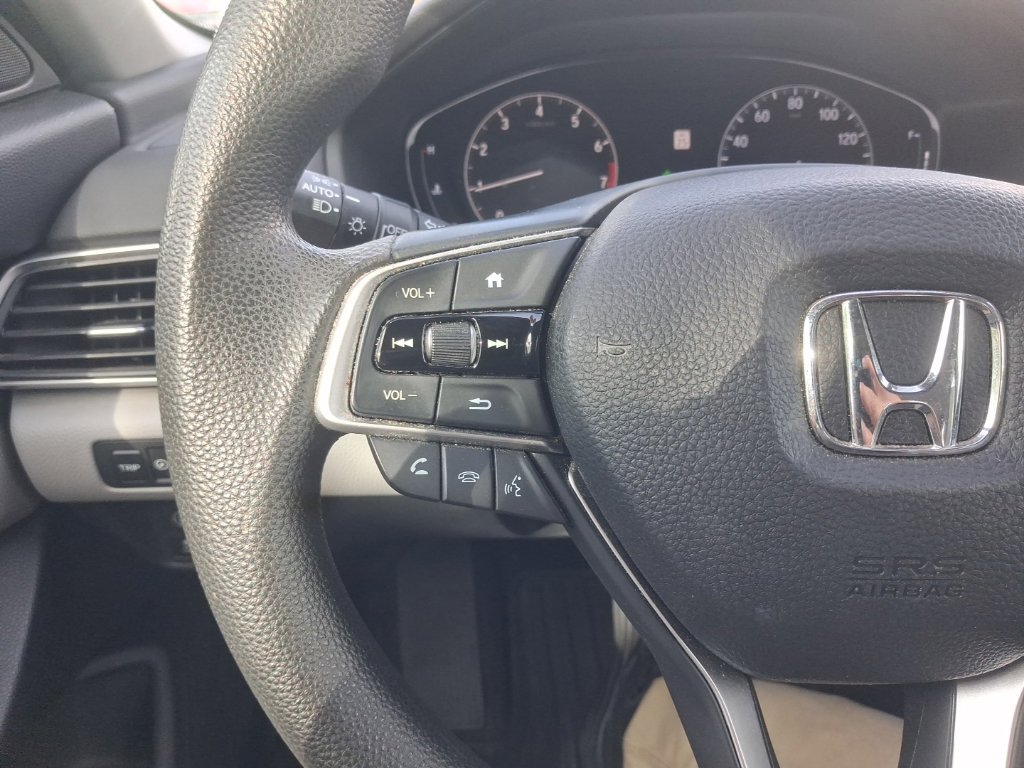 Used 2018 Honda Accord EX image 28