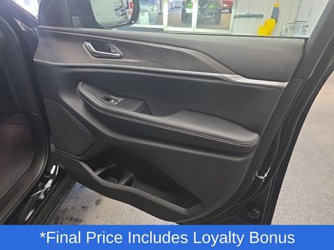 New 2026 Jeep Grand Cherokee Altitude image 20