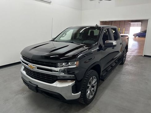 Used 2021 Chevrolet Silverado 1500 LT AWD/4WD image 23
