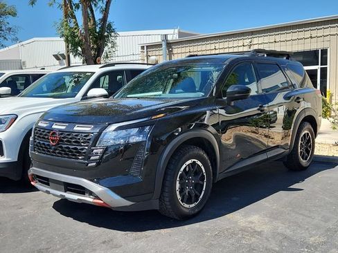 Certified 2026 Nissan Pathfinder Rock Creek AWD/4WD image 3