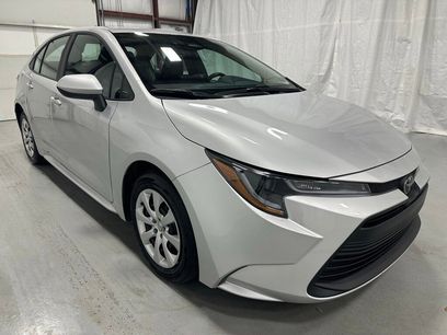 Used 2025 Toyota Corolla LE
