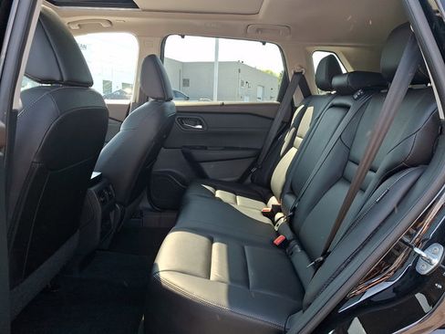 Certified 2023 Nissan Rogue SL w/ SL Premium Package AWD/4WD image 10
