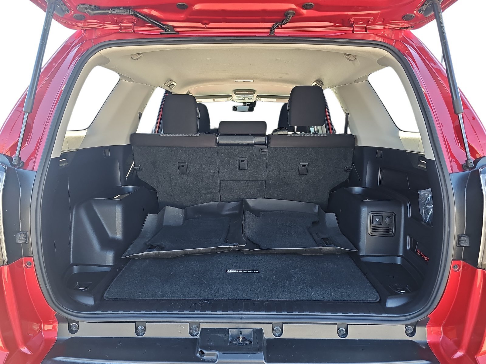 Used 2021 Toyota 4Runner SR5 RWD image 29